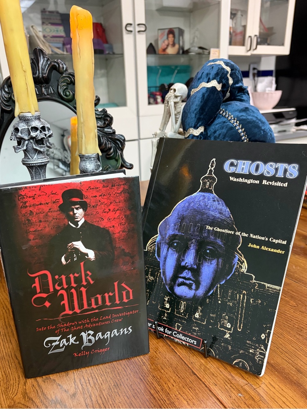 Lot of 2 Paranormal Books Zak Bagans Dark World Ghosts Washington Revisited